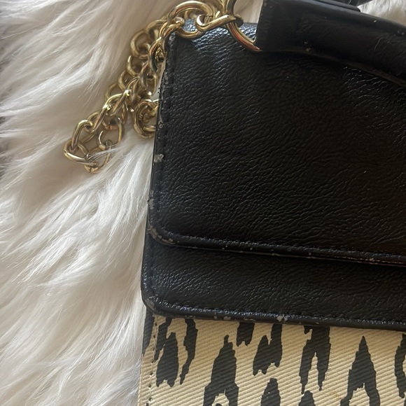 Olivia + Joy Handbag, Cute bags - Picture 11 of 12